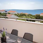 Chill 4 Real Sea View * Mandre