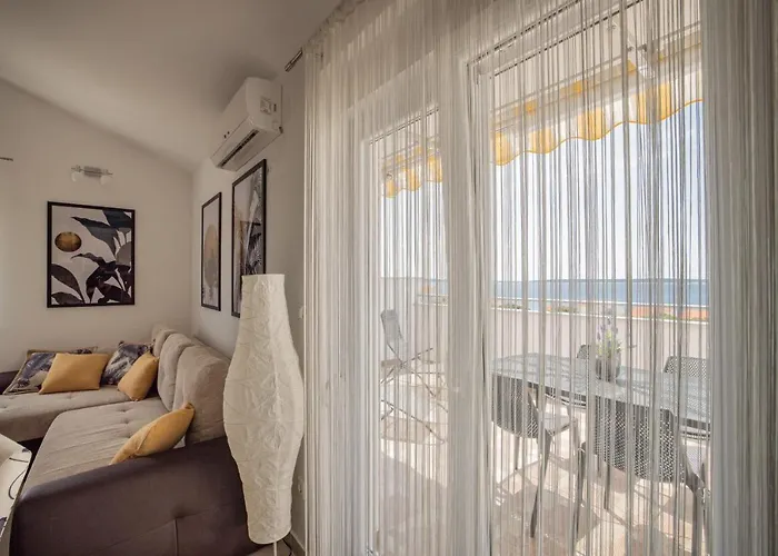 Chill 4 Real Sea View Мандре