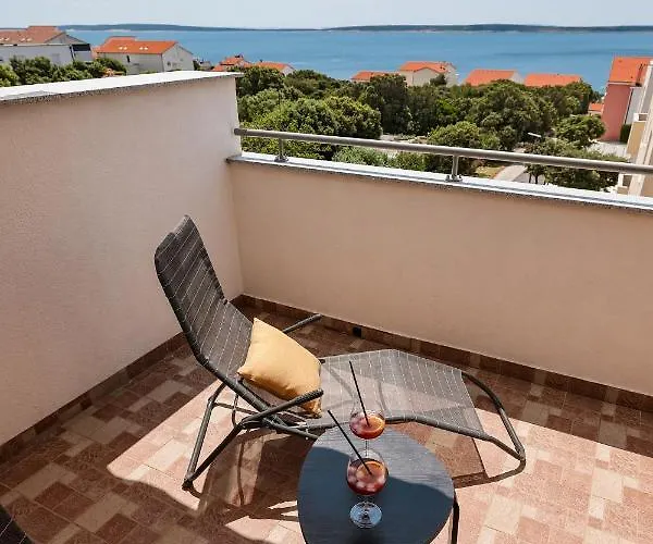 Chill 4 Real Sea View *