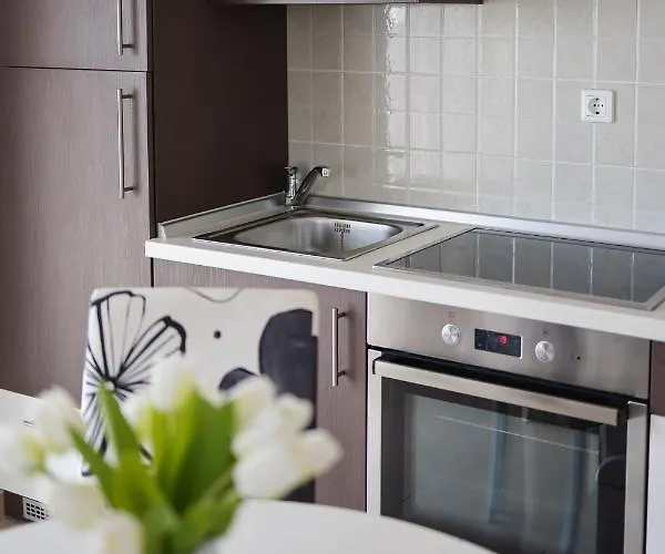 Chill 4 Real Sea View Мандре